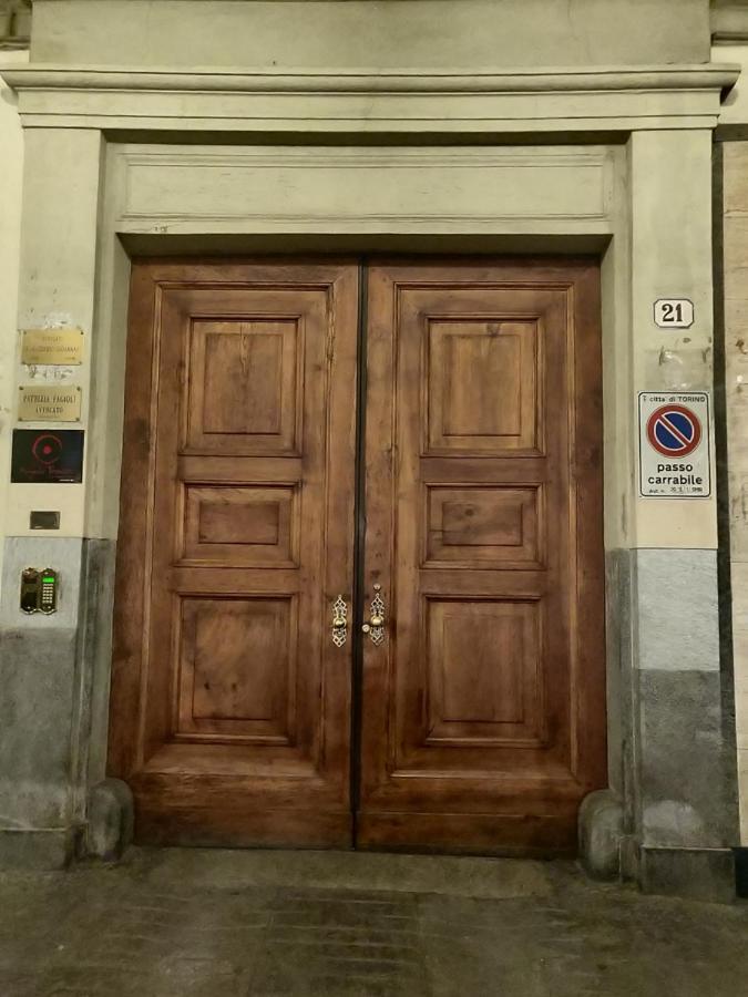 Appartamento In Piazza Vittorio Veneto Con Parcheggio, Torino Zewnętrze zdjęcie